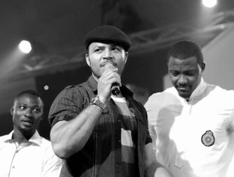 John dumelo John dumelo(3)