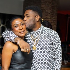burna and mum