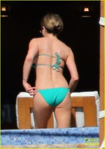 Jennifer & Justin Enjoy Another Day In Cabo