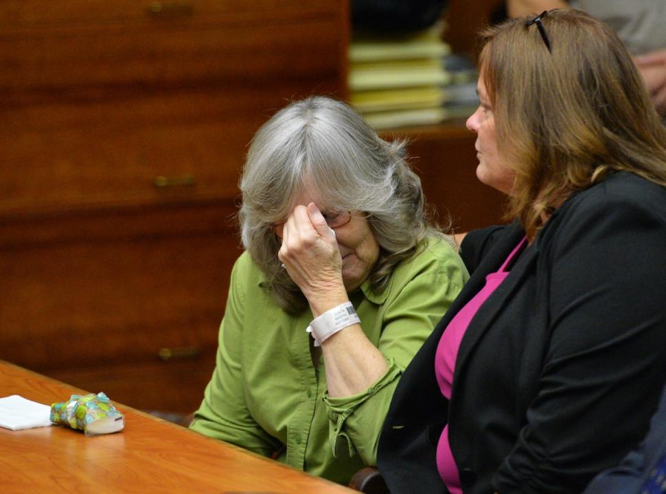 | Woman released after spending 17 years in prison for murder she didn ...