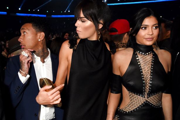 Tyga-Kendall-Jenner-Kylie-Jenner-Main