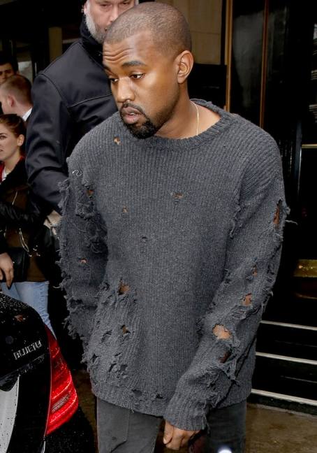 kanye-west-sweater-zoom-3cbe7510-6d6b-4e48-9028-5148de441f2e