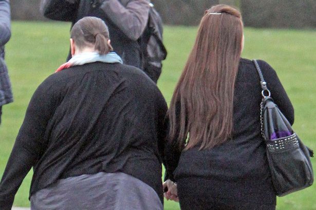 Rachel-Trelfa-or-Fee-31-and-Nyomi-Fee-28