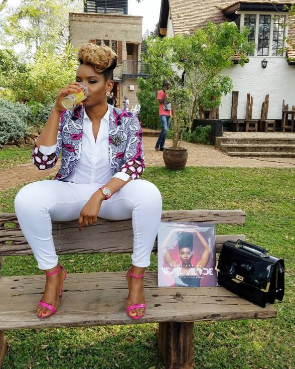 1365329822745824883_401255190