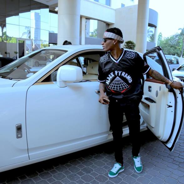 1366157797271590522_29071770