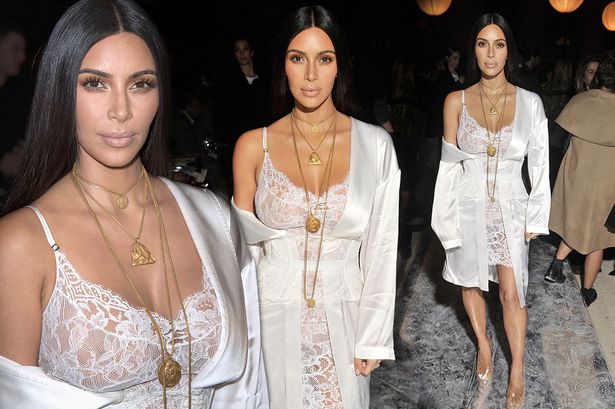 kim-kardashian-givenchy-show